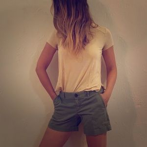 🍌 Banana Republic NWOT City Chino Shorts 🕶